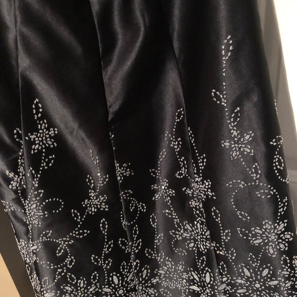 Classy Silk Beaded Backless Mini Dress Small - Picture 4 of 5